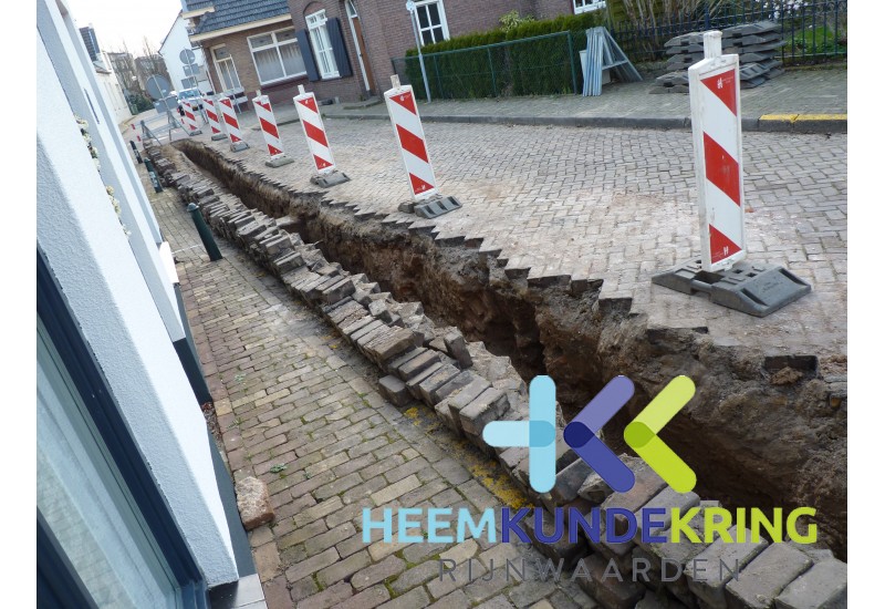 7-4-2015 Opgraving dorpsdijk Lobith Coll. J Hendriks (7)